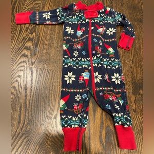 Hanna Andersson holiday gnome pajamas!